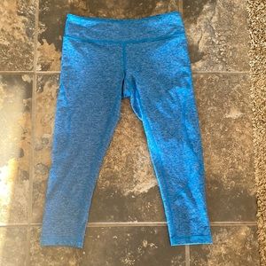 Zella Capri leggings size medium